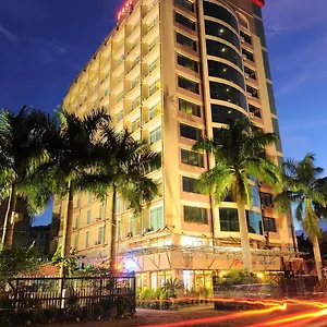 https://panda-hotel.yangonhotels.org