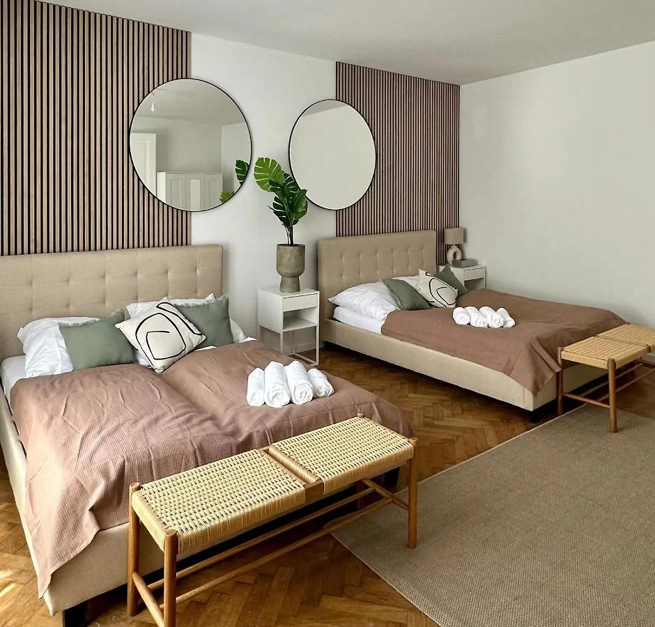 Designer Apartment Near Main Station Vienna 0*,