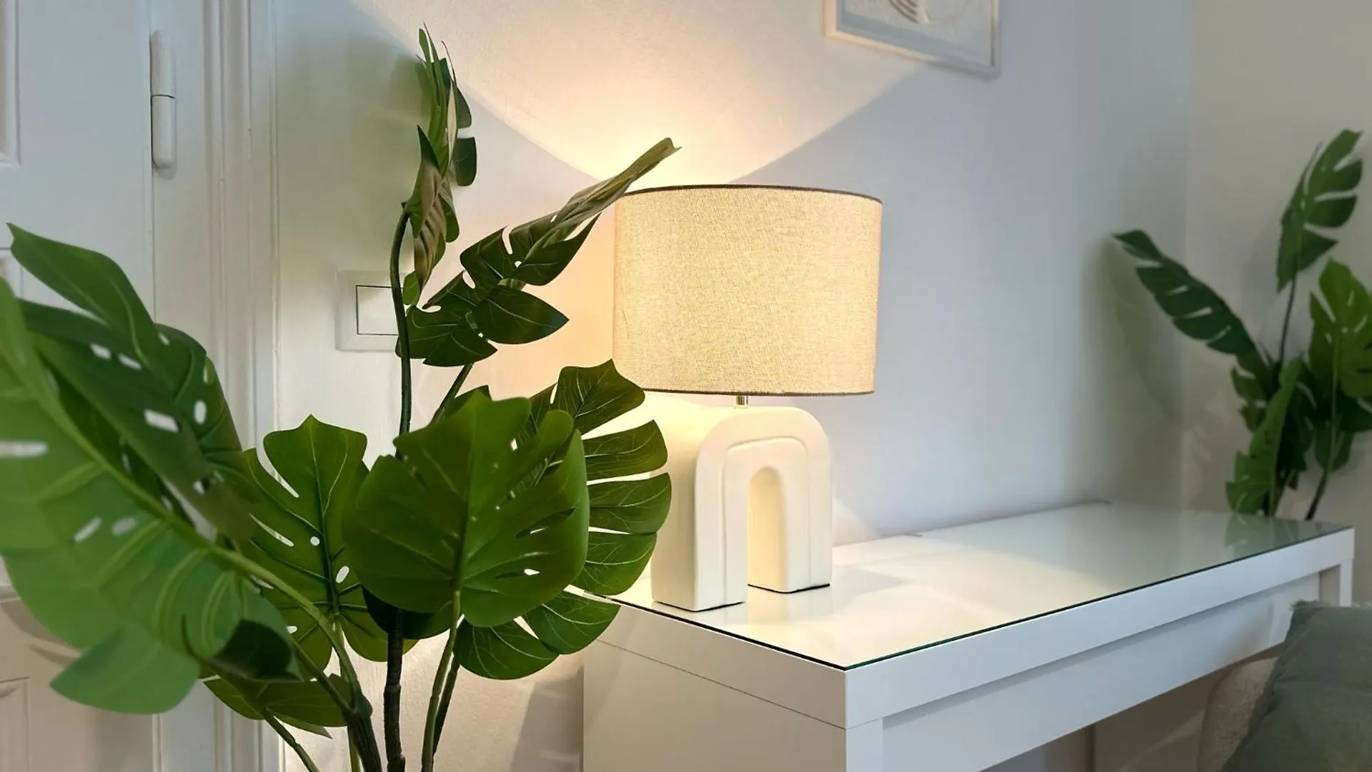Designer Apartment Near Main Station Vienna