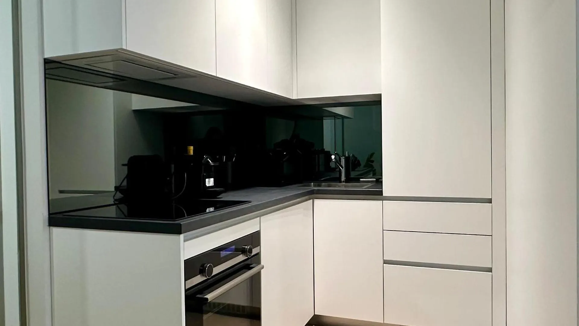 Designer Apartment Near Main Station Vienna Austria